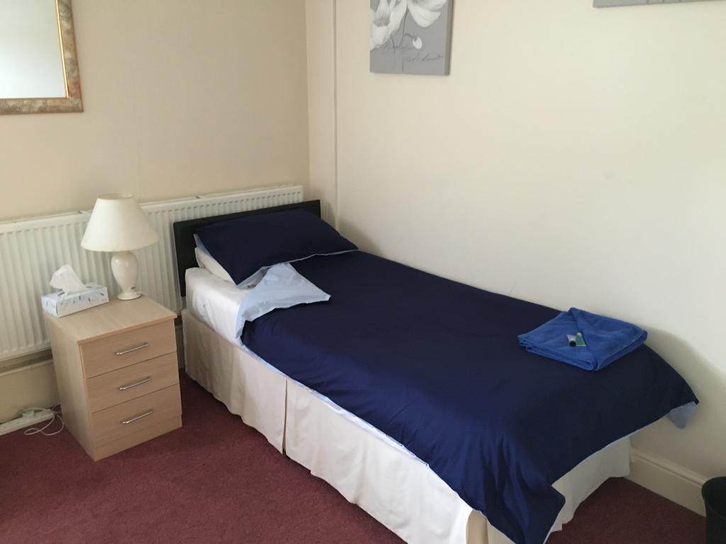 Duke Of Edinburgh Otel Swindon Dış mekan fotoğraf