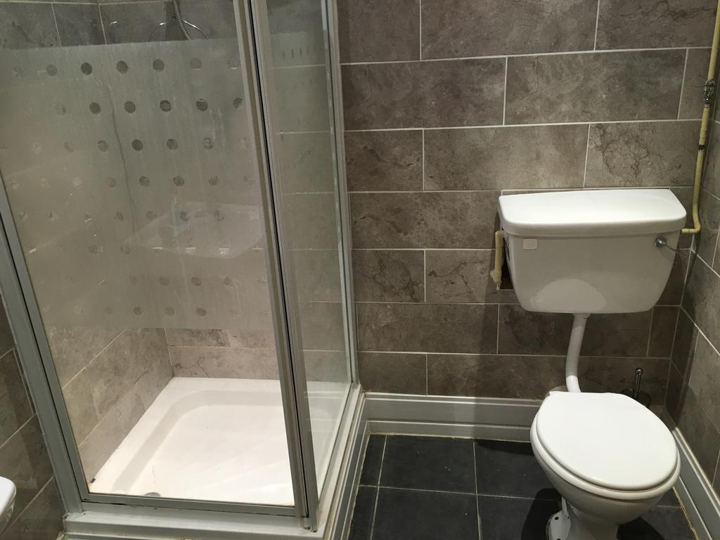 Duke Of Edinburgh Otel Swindon Dış mekan fotoğraf